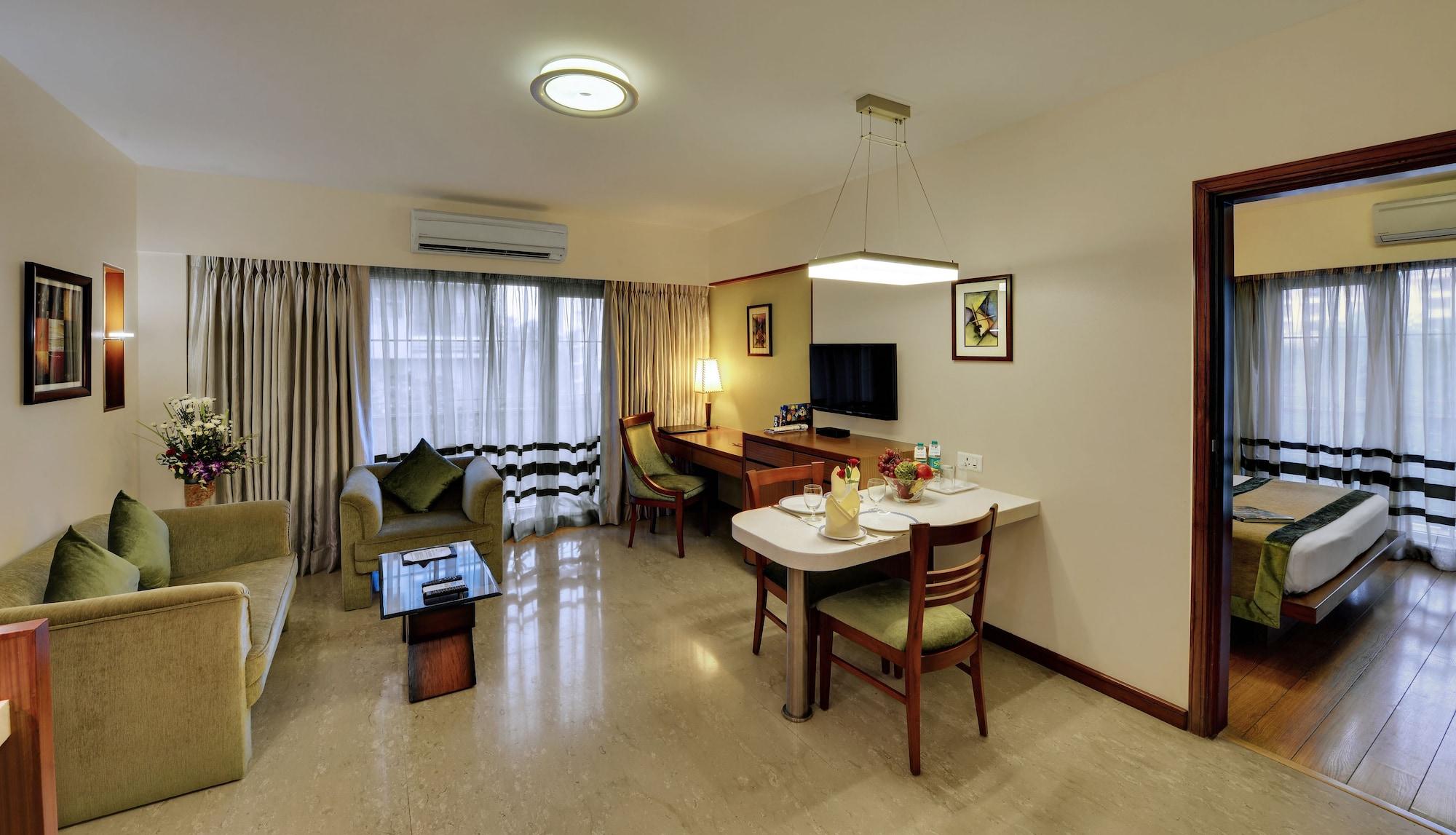 แกรนด์ เรซิเดนซี โฮเทล& เซอร์วิส อพาร์ทเม้นท์ Aparthotel มุมไบ ภายนอก รูปภาพ